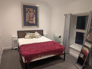 Sea Breeze City-Centre Flat with Parking - 0