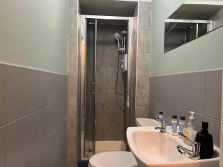 Belmont Apartments - 5