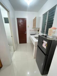 Motorists Transient House - 8