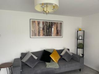 PG Urban Home Stay - Entire Modern stylish Home - 8