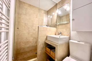 Bright apartment with Mont Blanc view - 4