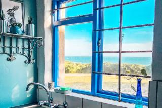 Amulet At The Sea - 1