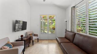 Casita 1 at Ceiba Tree Inn. Tranquility with Garden Views and Pergola with Ocean Overlook - 7