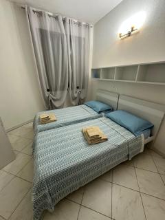 Valledoria Home - Sleeps 6 - 1