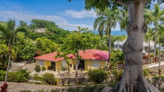Casita 1 at Ceiba Tree Inn. Tranquility with Garden Views and Pergola with Ocean Overlook - 0