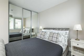 Brighton Lanes Seaside 2 Bed near Pier - 2