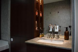 Riverfront Luxury Zone 1 Flat, City & Shard Views - 3