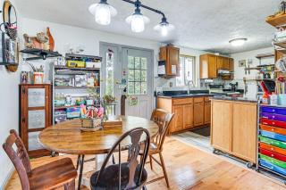 Near Trails, Parks and Orchards Germantown Retreat - Germantown - 4