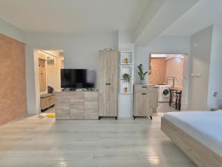 Reina Apartments Skopje with FREE Parking - 4