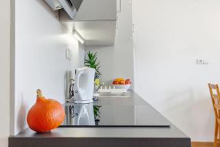 Cozy City Center Apartment - homfi - 2