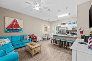 Steps to Beach Heated Pool Private Balcony Deck - 5