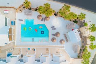 Steps to Beach Heated Pool Private Balcony Deck - 7