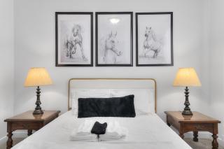 Serene New Lake Point Home with Views - 3