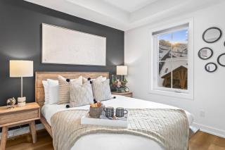 3BR Mountain Bliss Retreat with Gym Hot Tub and Sauna - 0