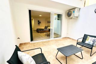 BackYard Studio 1 - 5