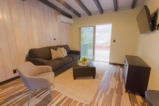 Destination Oak Creek 9 - with shared patio - 8