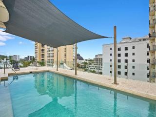 Luxurious Studio Apartment in City Centre - 5