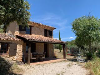 Charming independent cottage with chimney - 0
