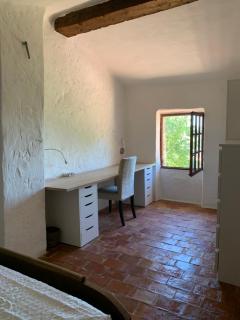 Charming independent cottage with chimney - 8