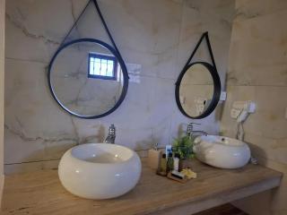 Charming House with Mountain View - Trou d'Eau Douce - 6