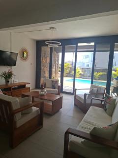 Charming House with Mountain View - Trou d'Eau Douce - 3