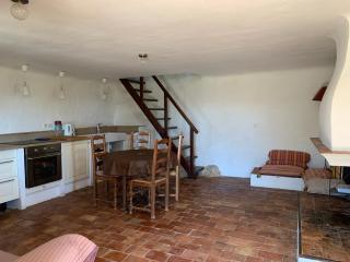 Charming independent cottage with chimney - 5