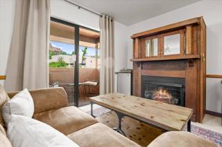 Studio Suite- Country - 6