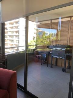 Hermoso departamento sobre el metro los Leones - 5