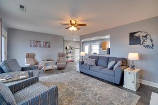 Table Rock Lake Home - Fire Pit and Lake Views! - 4