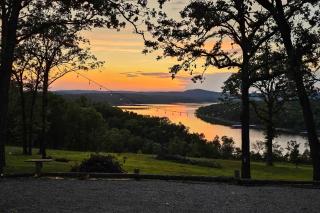 Table Rock Lake Home - Fire Pit and Lake Views! - 9