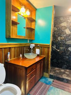 Howler Landing Vacation Rental - 3