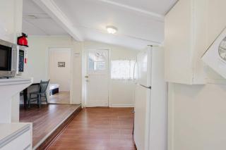 2-Bedroom Cottage #2 - Shortleaf Pine - 1