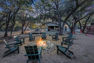 The Driftwoods | Clubhouse | Hot Tubs | Fire | Projector - 0