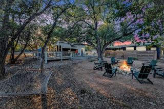 The Driftwoods | Clubhouse | Hot Tubs | Fire | Projector - 2