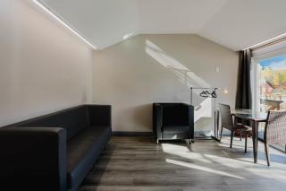 Studio Cottage #8 - Jack Pine - 5