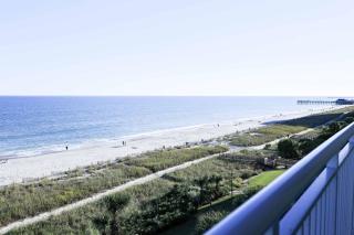 Parrot-ise by StayMareni - Oceanfront Suite - Myrtle Beach - 8