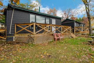 2-Bedroom Cottage #10 - Pitch Pine - 0