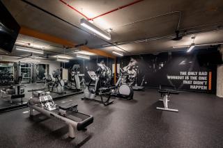 Heart of Downtown - 2BR with City View and Gym Access - 6