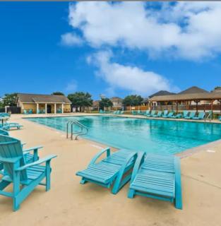 5BR Furnished Stay Near Randolph AFB & Hospitals - 6