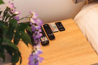 2 Bedroom Apartment - Parking - Walk to Town - 4