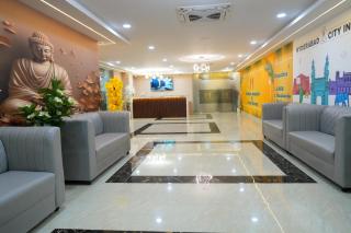 Madhura Luxury Hotel & Banquets - 0