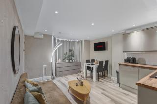 Comfortable 1-Bedroom Apartment, Great Location - Londra - 2