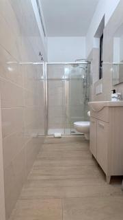 Newhouse CLASS 2 - 3