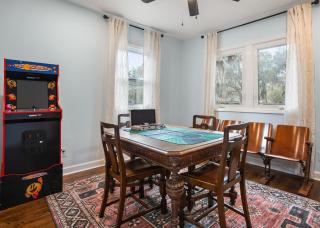 Camellia House - 6 minutes to MCRD Parris Island Graduation Family Friendly, Beach Pass Included, Renovated - 1