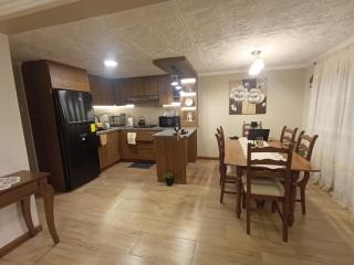 Casa acogedora & moderna de un piso en Cuenca - 7