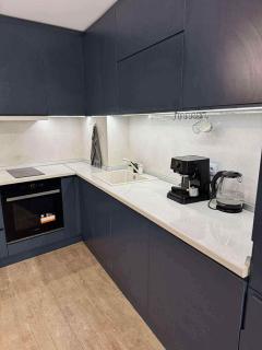 Modern 1BR Apartment City Center - 5