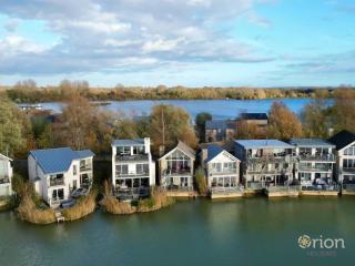 Howells Mere 16, Indian Summer - 8