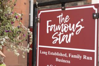 The Famous Star Hotel Moffat - 2