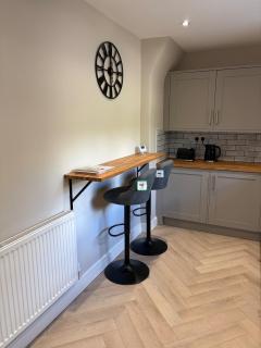 Modern 3 bed house in Dudley - 4