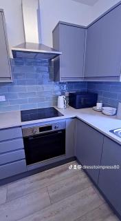 Dress to impress home - 1